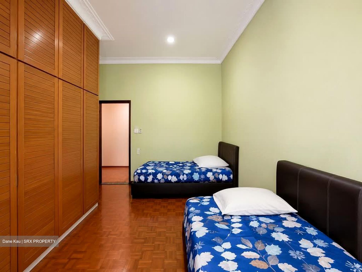Richards Avenue (D19), Terrace #614695711